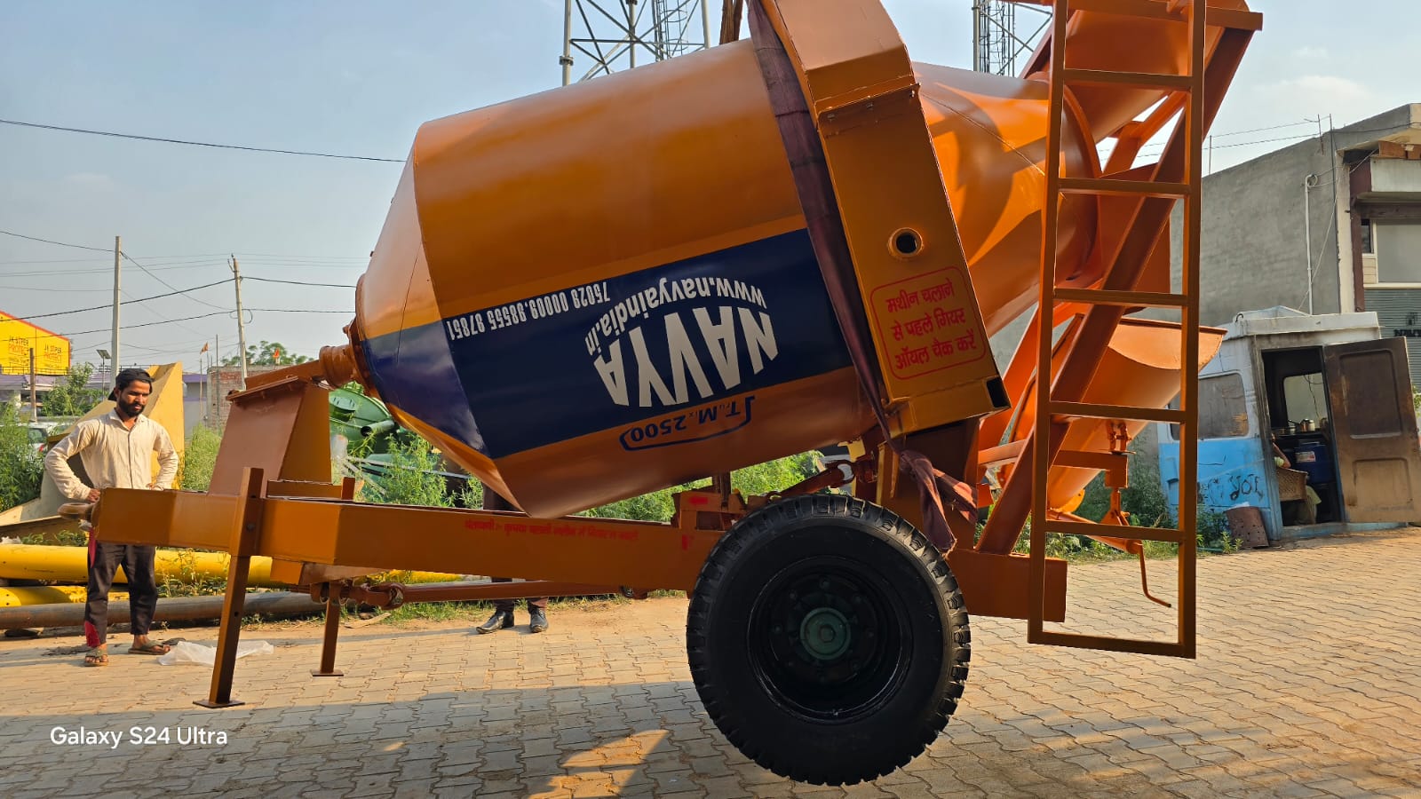 Capacity of Tractor Self Loading Concrete Mixer